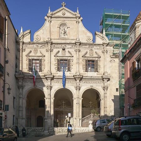 مبيت وإفطار L'Arco كالياري المظهر الخارجي الصورة