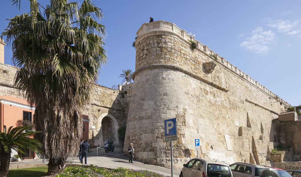 مبيت وإفطار L'Arco كالياري المظهر الخارجي الصورة