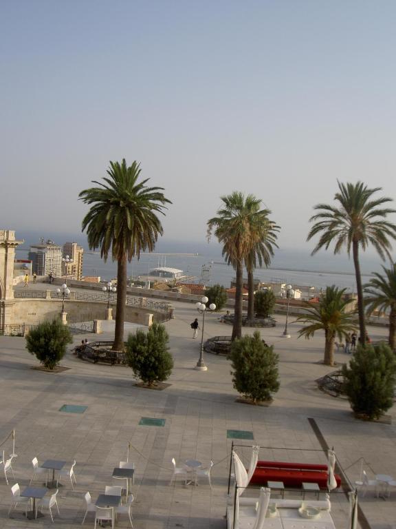 مبيت وإفطار L'Arco كالياري المظهر الخارجي الصورة
